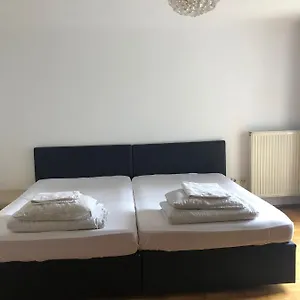 A Private In A Shared Gasthof Wien